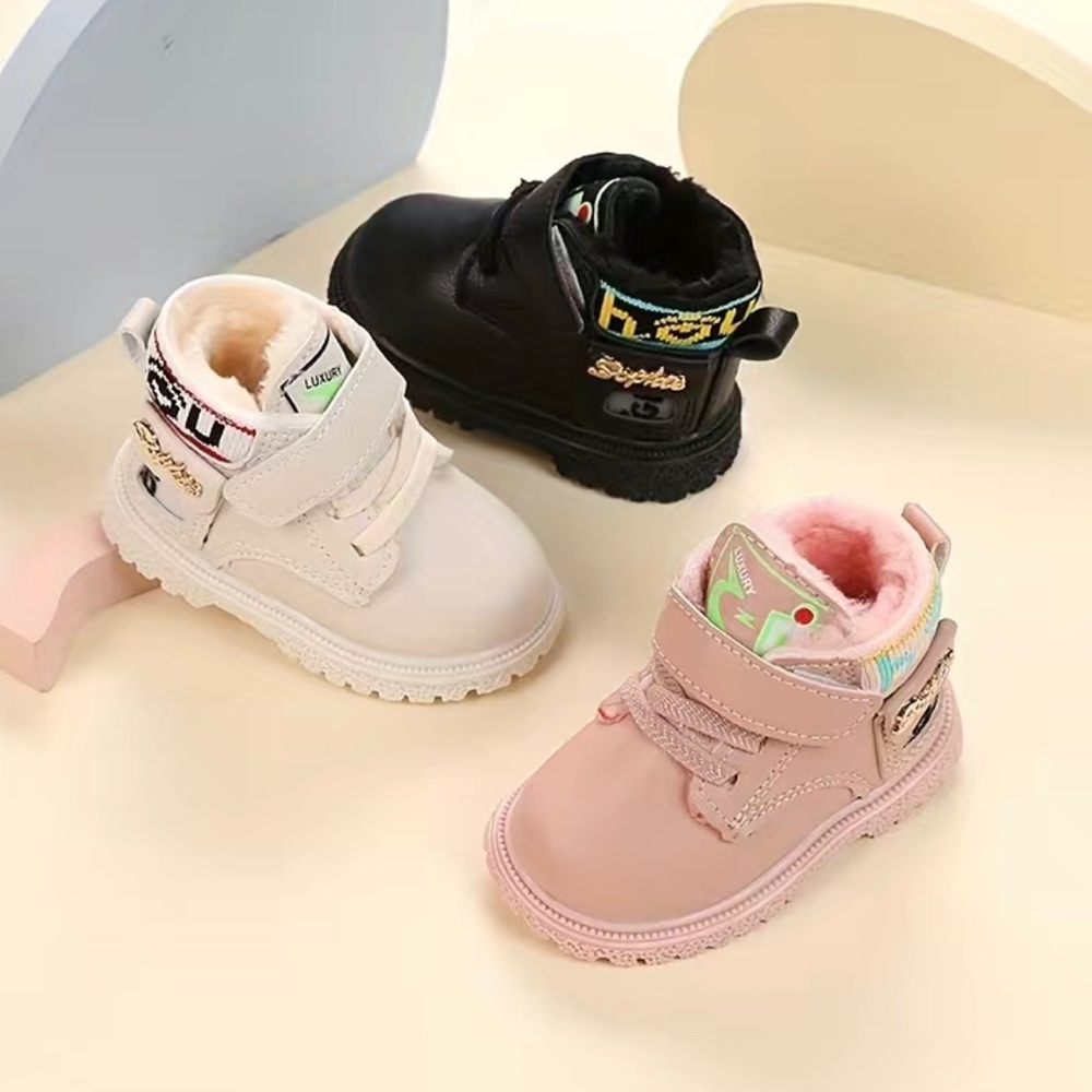 Infant boots